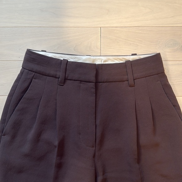 Aritzia Effortless Pants in Rich Mocha Brown - Picture 3 of 5